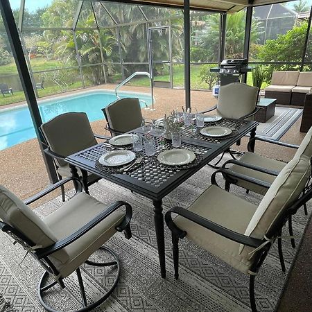 Pool Home With A New Sparkling Pool, Close To Beach, Lovely Lake View North Naples Exteriör bild