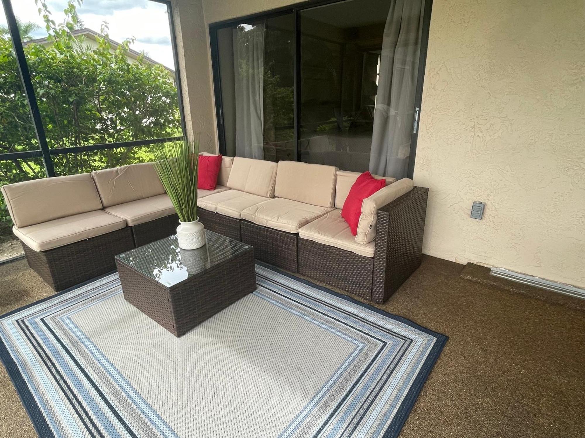 Pool Home With A New Sparkling Pool, Close To Beach, Lovely Lake View North Naples Exteriör bild